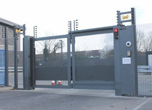 STEEL GATES