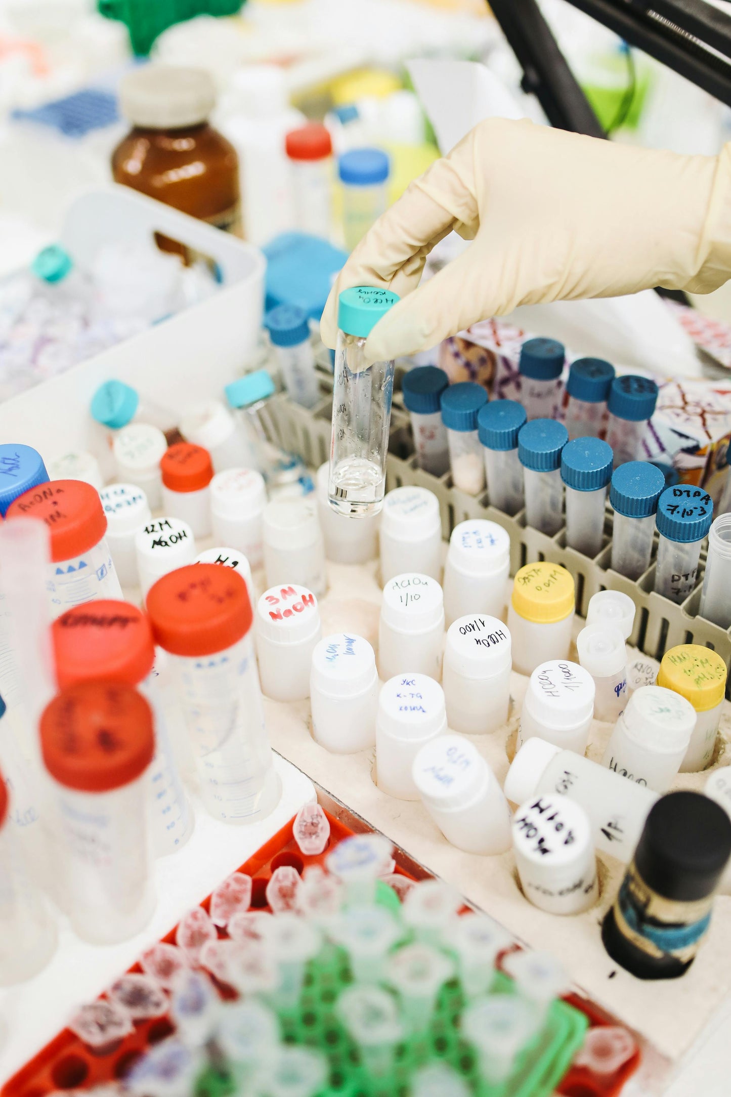 FUEL TEST DEVICES AND CHEMICALS